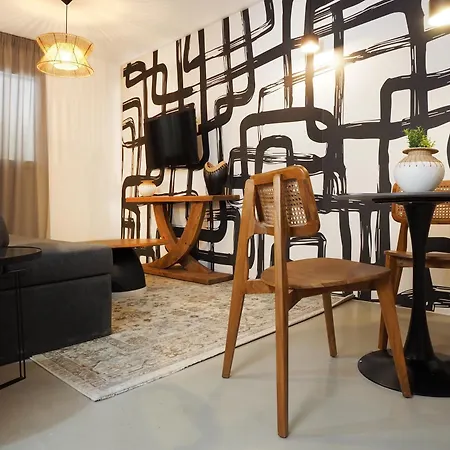 호텔 Graffiti House *